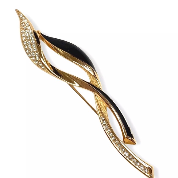 Dior Jewelry - Vintage Christian Dior Pave
Swarovski Black Enamel
Double Wave Abstract Brooch